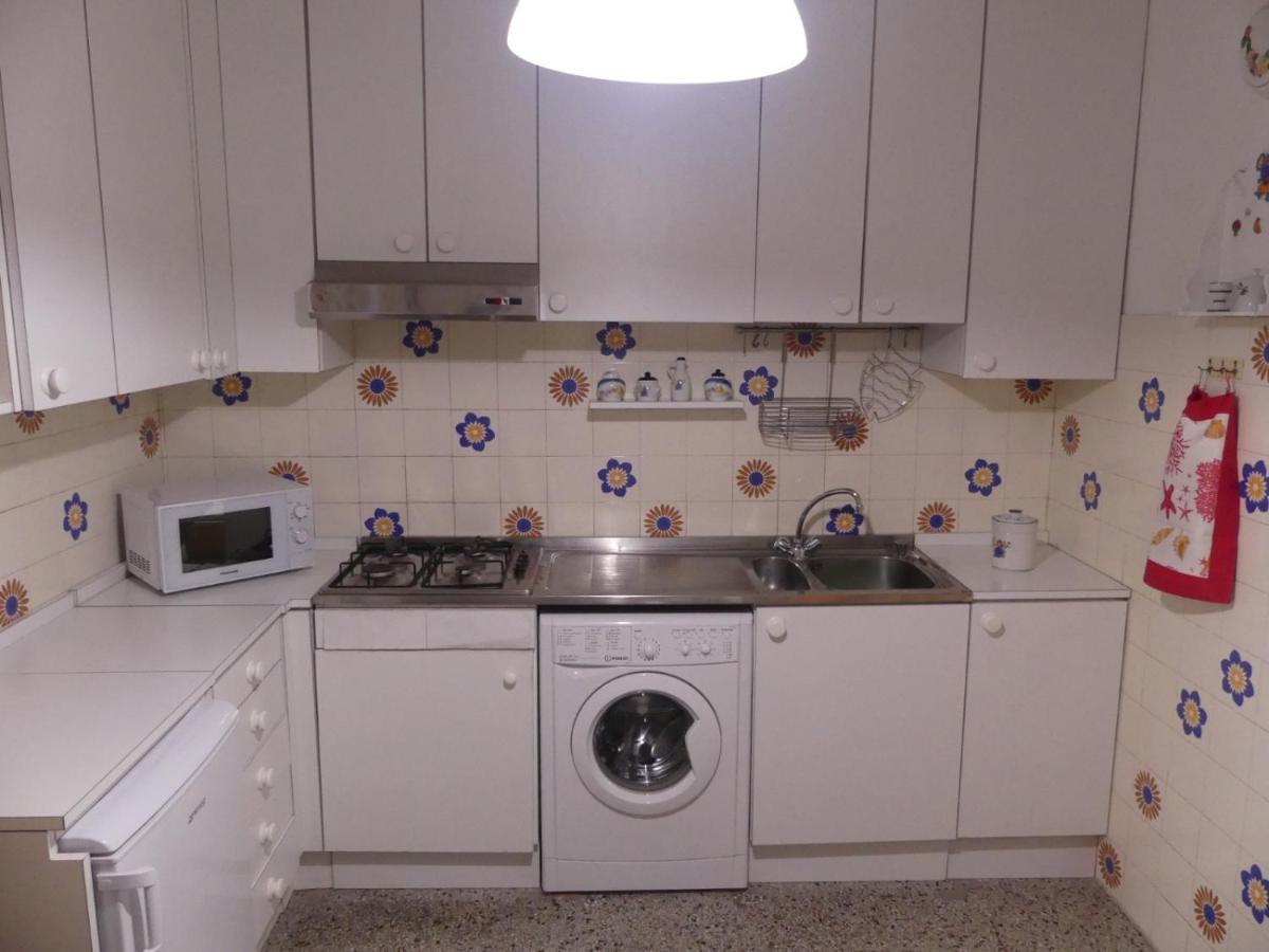 Casa Corso Colombo Appartement Savona Buitenkant foto
