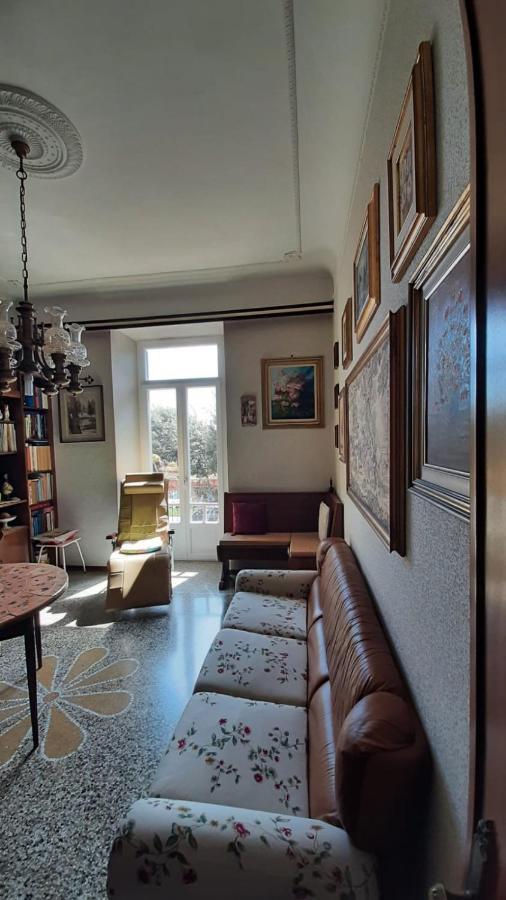 Casa Corso Colombo Appartement Savona Buitenkant foto